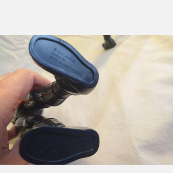 LOT OF 4 Marvel Action Figures Wasp Titan Hero Series, Batman+ 5" to 12" 2011-17 - Picture 3 of 5